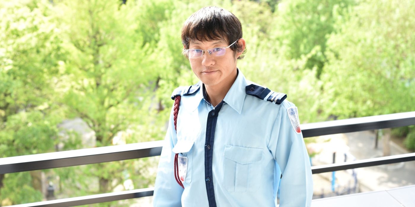 山本学睦