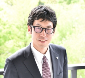 高野凌雅